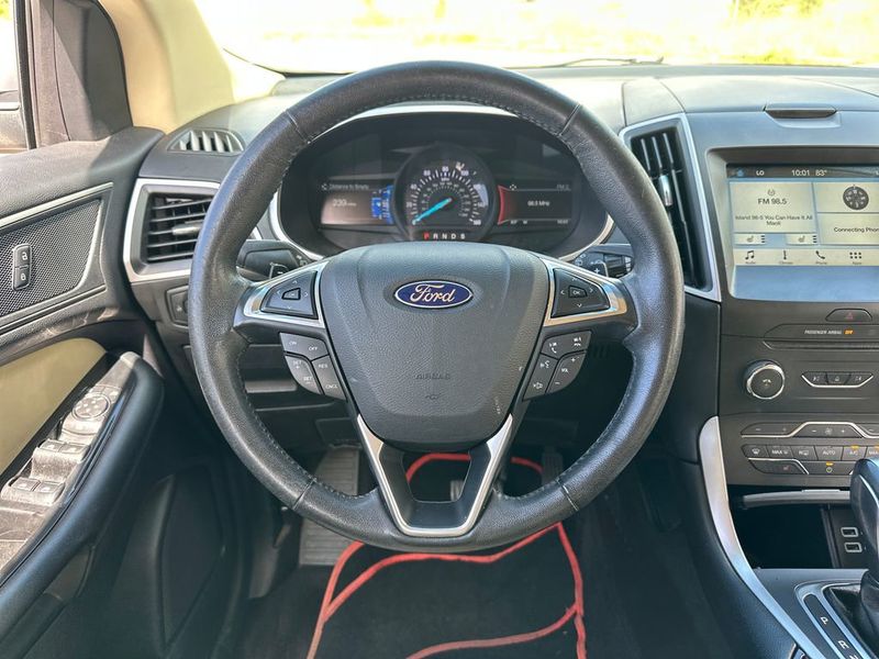 2017 Ford Edge SEL FWD - 23023334 - 14