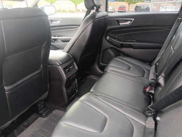 2017 Ford Edge Titanium AWD - 22932562 - 5