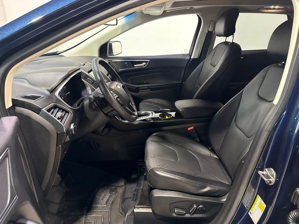2017 Ford Edge Titanium AWD - 23044051 - 22