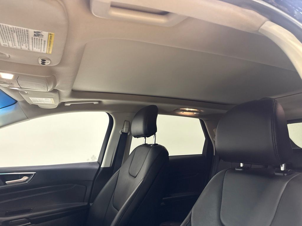 2017 Ford Edge Titanium AWD - 23044051 - 27