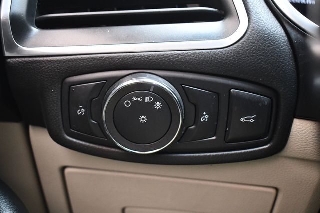 2017 Ford Edge Titanium FWD - 22937106 - 10