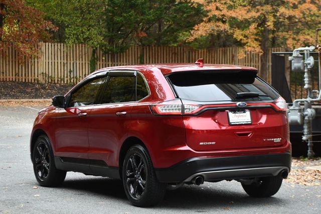 2017 Ford Edge Titanium FWD - 22937106 - 3
