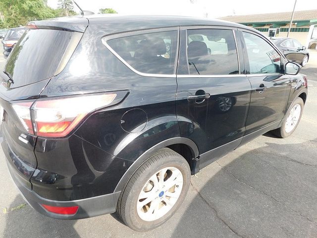 2017 Ford Escape 4d SUV FWD SE - 22809227 - 1