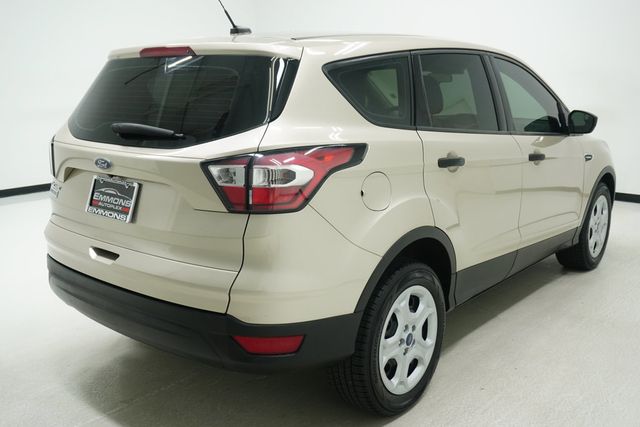 2017 Ford Escape FWD 4dr S - 23038364 - 3