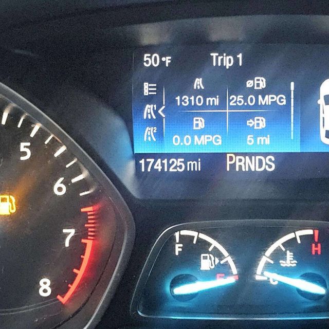 2017 Ford Escape FWD 4dr S - 22970244 - 8