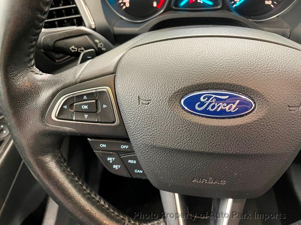 2017 Ford Escape FWD 4dr Titanium - 21621090 - 33