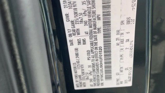 2017 Ford Escape FWD 4dr Titanium - 23046449 - 16