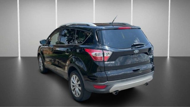 2017 Ford Escape FWD 4dr Titanium - 23046449 - 6