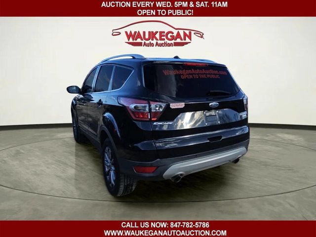 2017 Ford Escape FWD 4dr Titanium - 23000608 - 5
