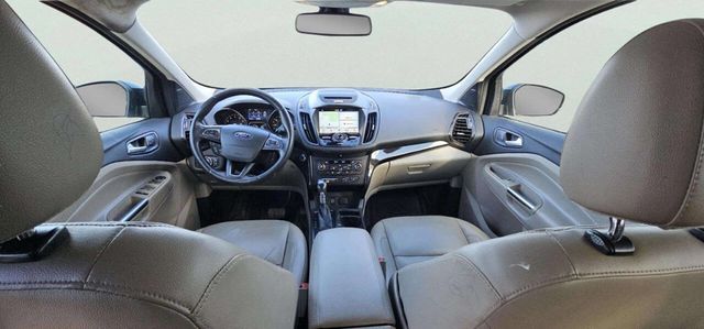 2017 Ford Escape FWD 4dr Titanium - 23000608 - 7