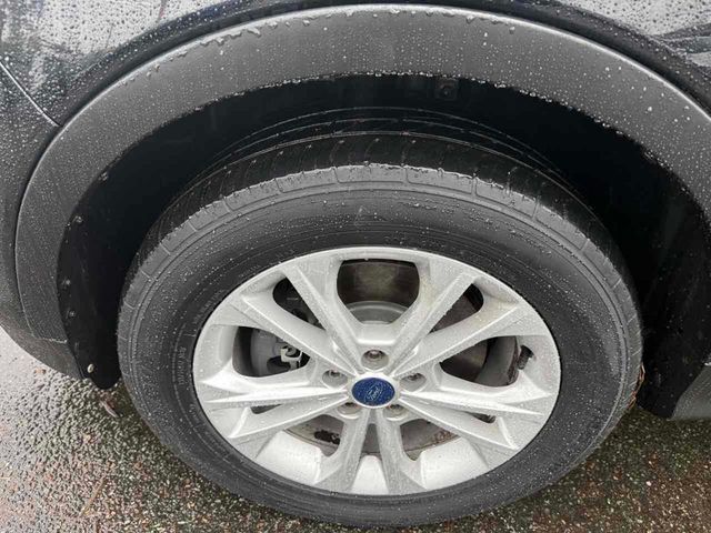 2017 Ford Escape SE 4WD - 22953326 - 9