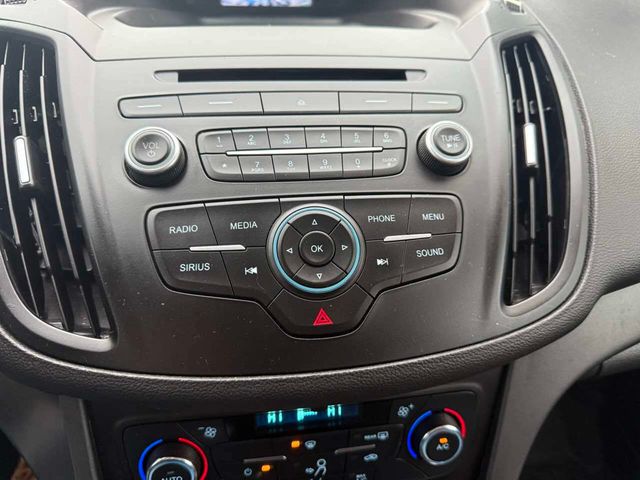 2017 Ford Escape SE 4WD - 22953326 - 13