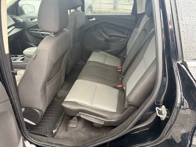 2017 Ford Escape SE 4WD - 22953326 - 18