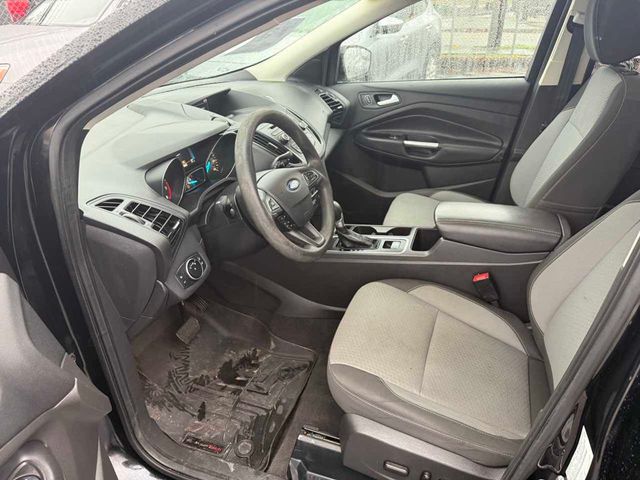 2017 Ford Escape SE 4WD - 22953326 - 22