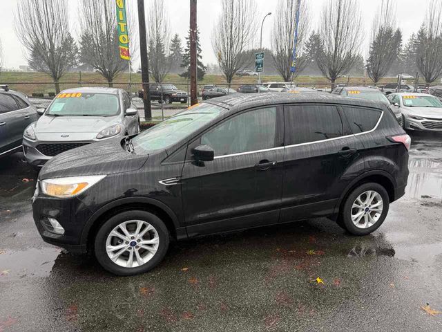 2017 Ford Escape SE 4WD - 22953326 - 8