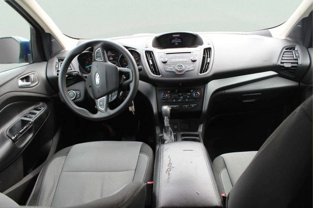 2017 Ford Escape SE 4WD - 23020069 - 6