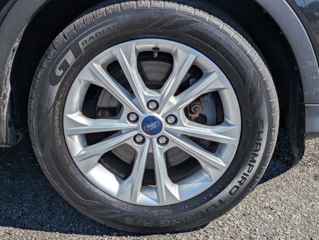 2017 Ford Escape SE 4WD - 22983502 - 10