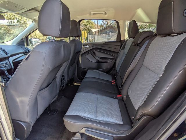 2017 Ford Escape SE 4WD - 22983502 - 13