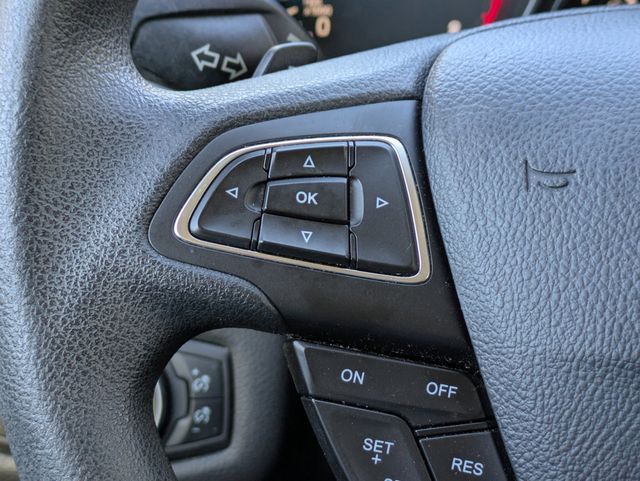 2017 Ford Escape SE 4WD - 22983502 - 25