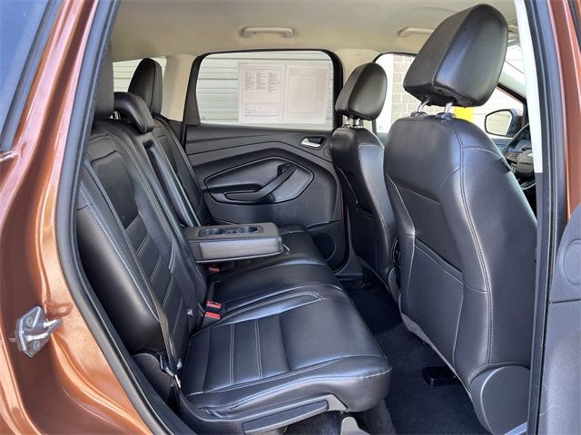 2017 Ford Escape SE photo 16