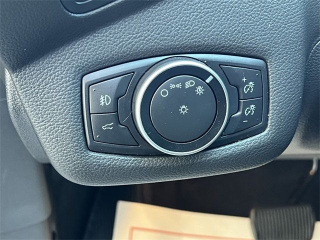 2017 Ford Escape SE photo 19
