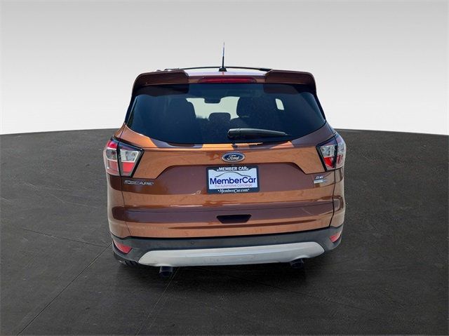 2017 Ford Escape SE photo 4