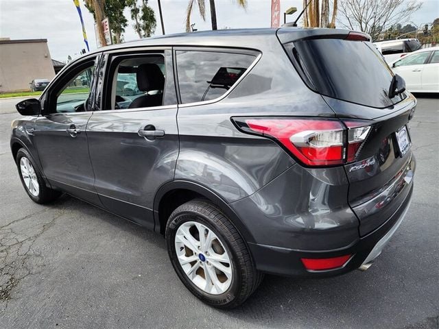 2017 Ford Escape SE 4WD - 22375857 - 26