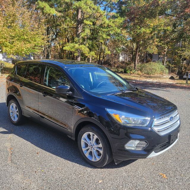 2017 Ford Escape SE 4WD - 22644877 - 5