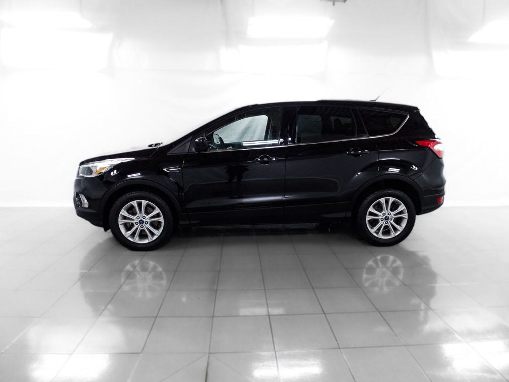 2017 Ford Escape SE 4WD - 22422684 - 2