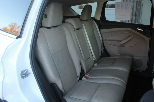 2017 Ford Escape  SE ECOBOOST AWD W/NEW SET OF TIRES, NEW BRAKE SERVICE  - 22971842 - 10