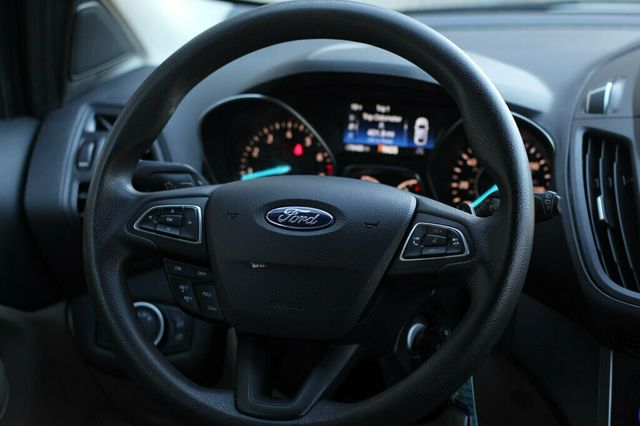 2017 Ford Escape  SE ECOBOOST AWD W/NEW SET OF TIRES, NEW BRAKE SERVICE  - 22971842 - 12