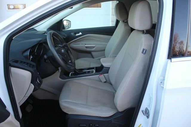 2017 Ford Escape  SE ECOBOOST AWD W/NEW SET OF TIRES, NEW BRAKE SERVICE  - 22971842 - 21