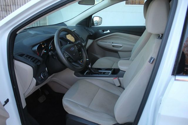 2017 Ford Escape  SE ECOBOOST AWD W/NEW SET OF TIRES, NEW BRAKE SERVICE  - 22971842 - 22