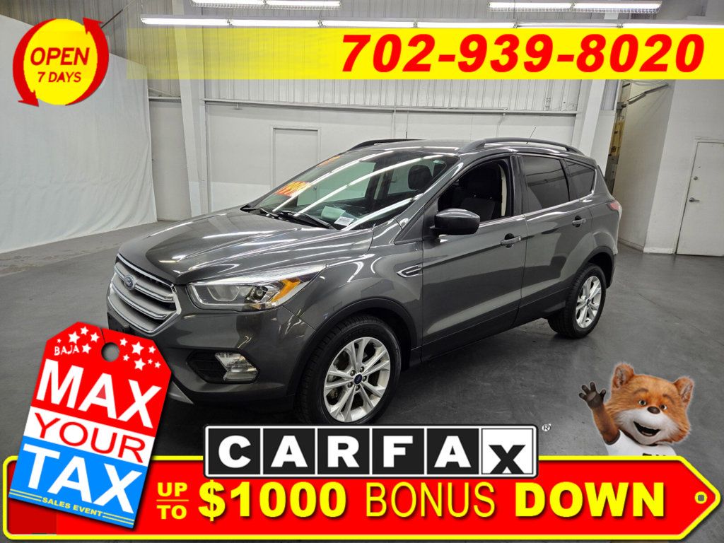 2017 Ford Escape SE FWD - 22745682 - 0