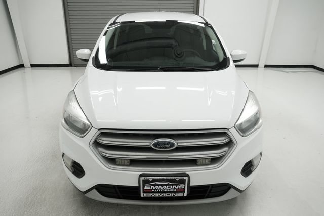 2017 Ford Escape SE FWD - 23001154 - 1