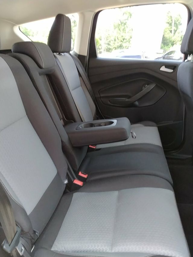 2017 Ford Escape SE FWD - 23046091 - 9