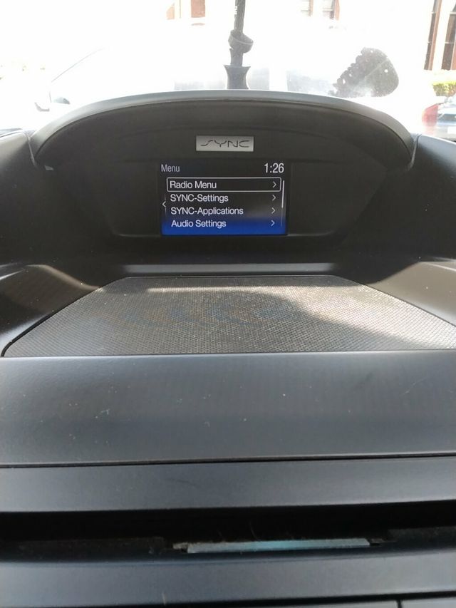 2017 Ford Escape SE FWD - 23046091 - 17