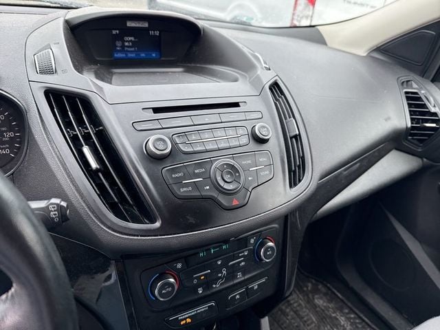 2017 Ford Escape SE FWD - 22984497 - 11