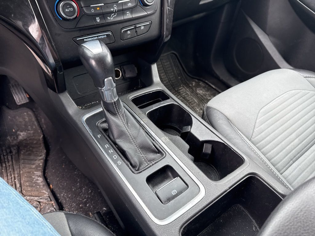 2017 Ford Escape SE FWD - 22984497 - 13