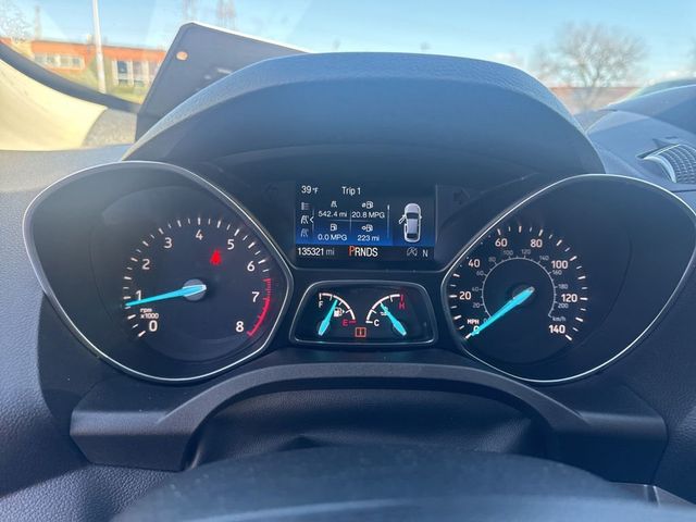 2017 Ford Escape SE FWD - 23002440 - 14