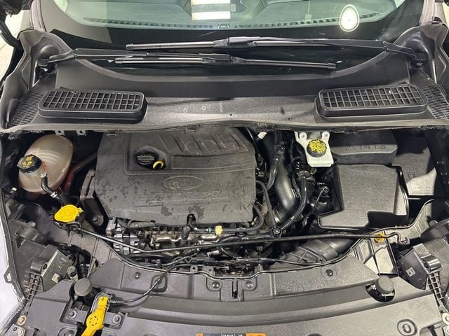2017 Ford Escape SE FWD - 23002440 - 42