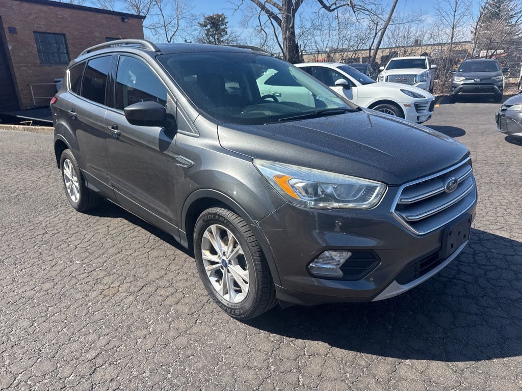 2017 Ford Escape SE FWD - 23002440 - 8