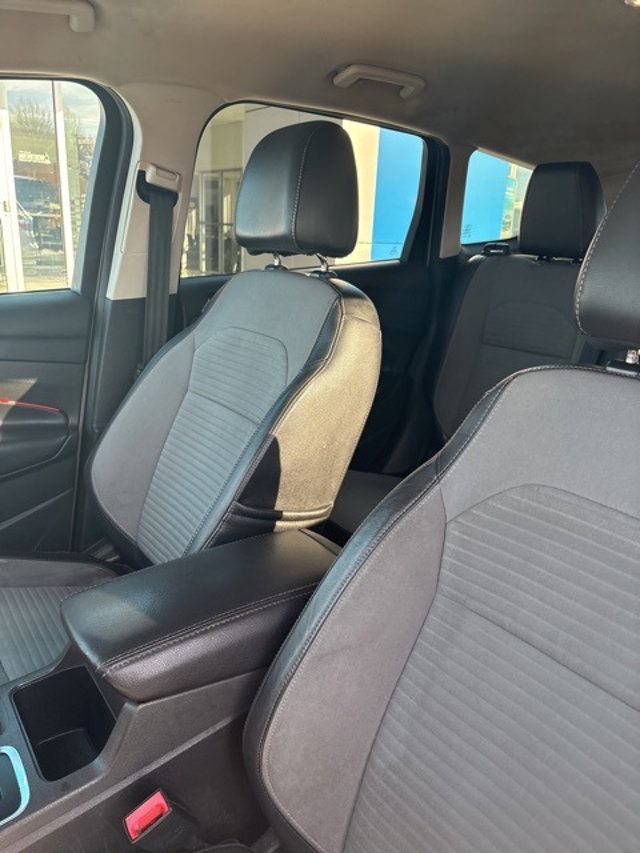 2017 Ford Escape SE FWD - 22985684 - 12