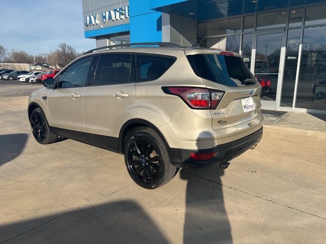 2017 Ford Escape SE FWD - 22985684 - 2