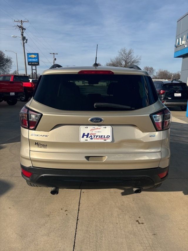 2017 Ford Escape SE FWD - 22985684 - 3