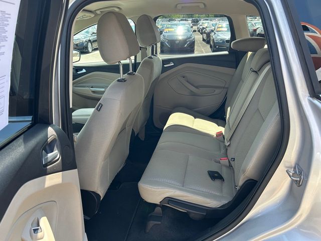 2017 Ford Escape SE FWD - 23055159 - 8