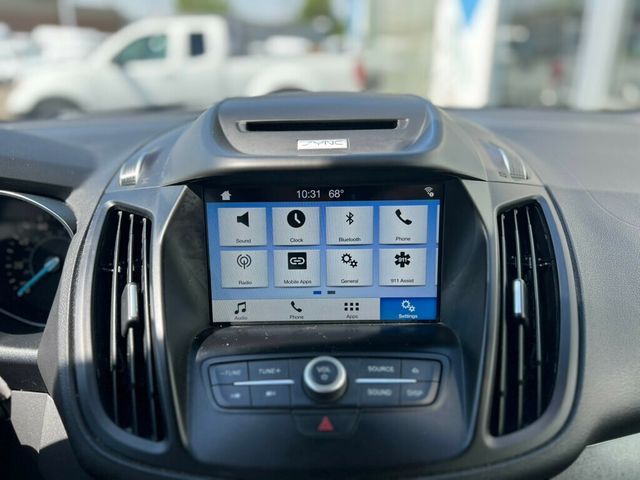 2017 Ford Escape SE FWD - 23029665 - 23