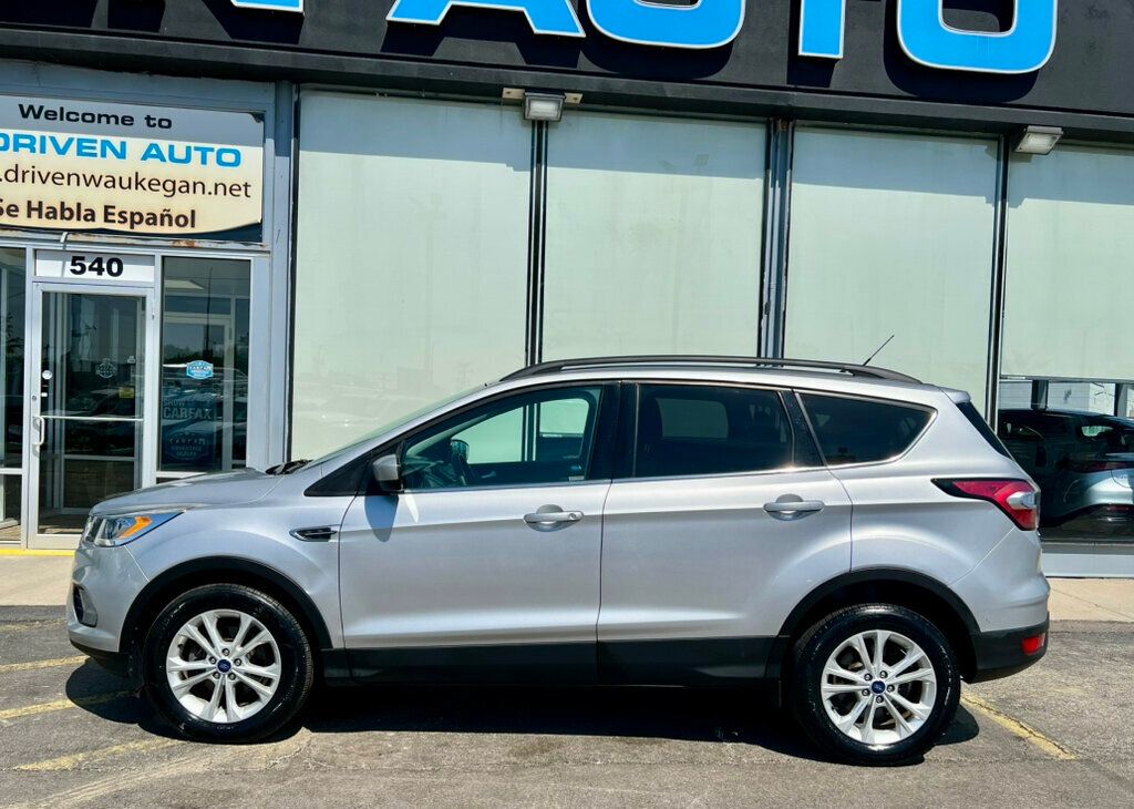 2017 Ford Escape SE FWD - 23029665 - 30