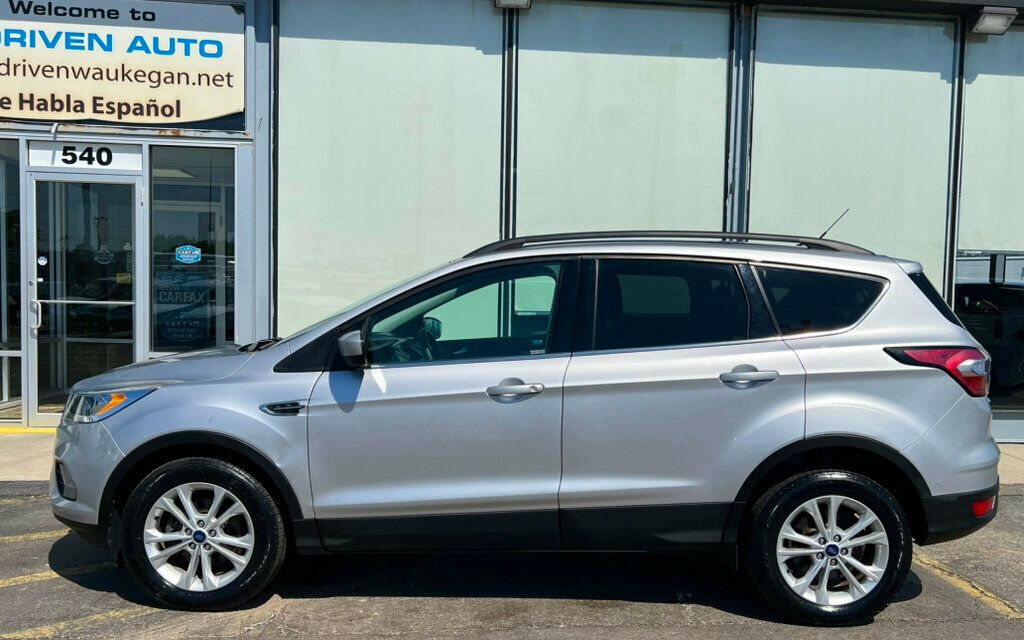 2017 Ford Escape SE FWD - 23029665 - 32