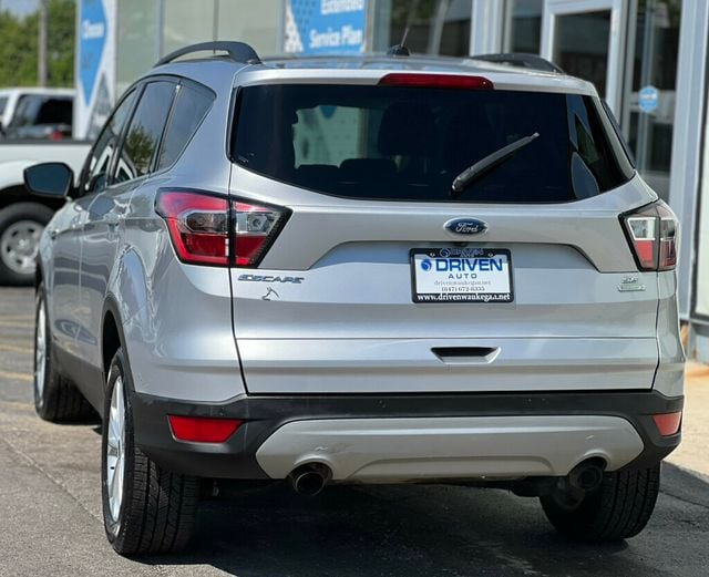 2017 Ford Escape SE FWD - 23029665 - 33